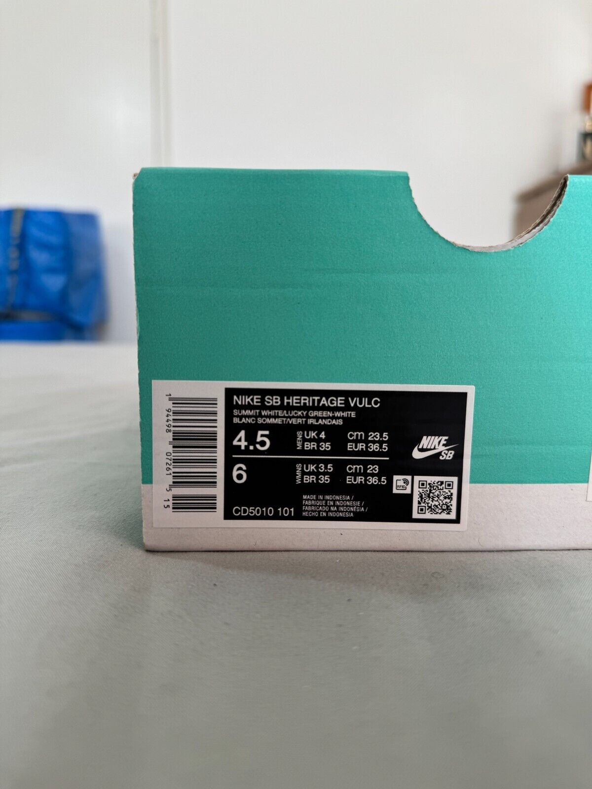 Nike SB Heritage Vulc Men Trainers Size UK 4 Lucky Green White Skateboarding New